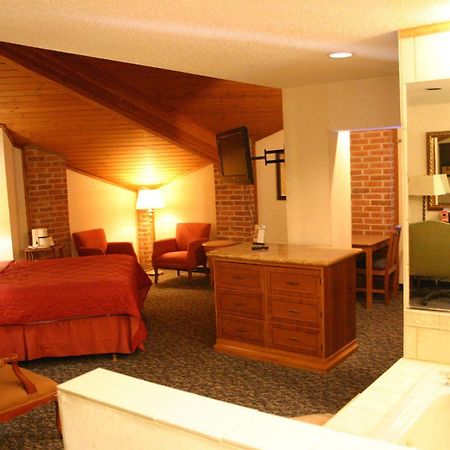 American Inn And Suites Ionia 외부 사진