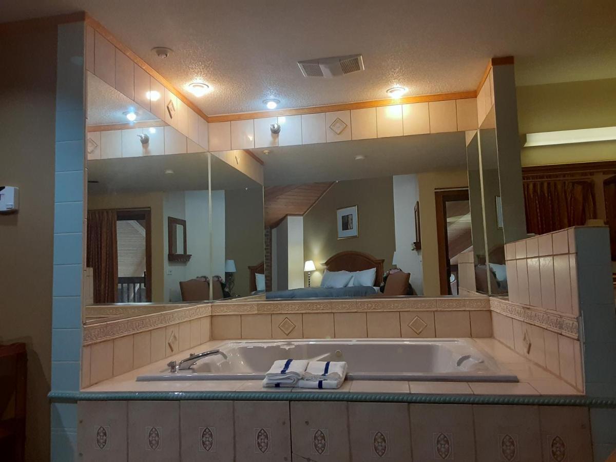 American Inn And Suites Ionia 외부 사진