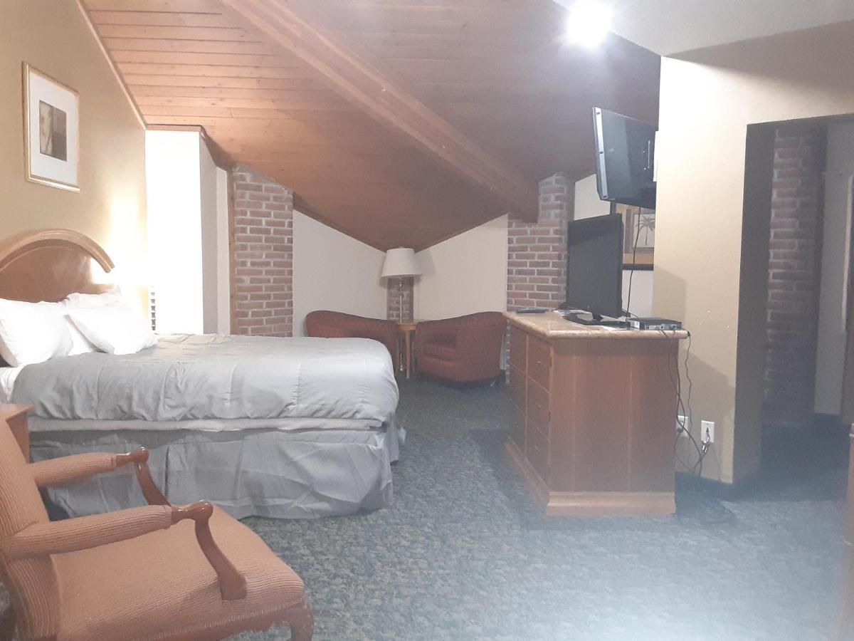 American Inn And Suites Ionia 외부 사진