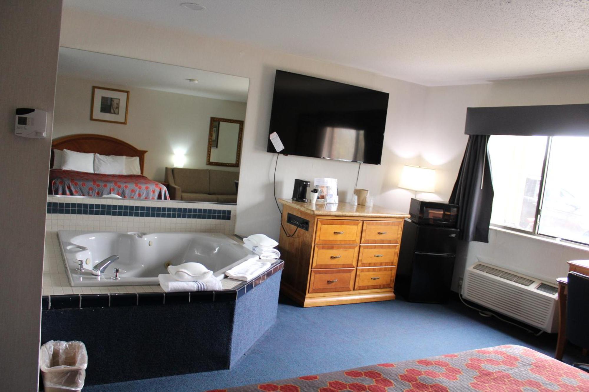 American Inn And Suites Ionia 외부 사진